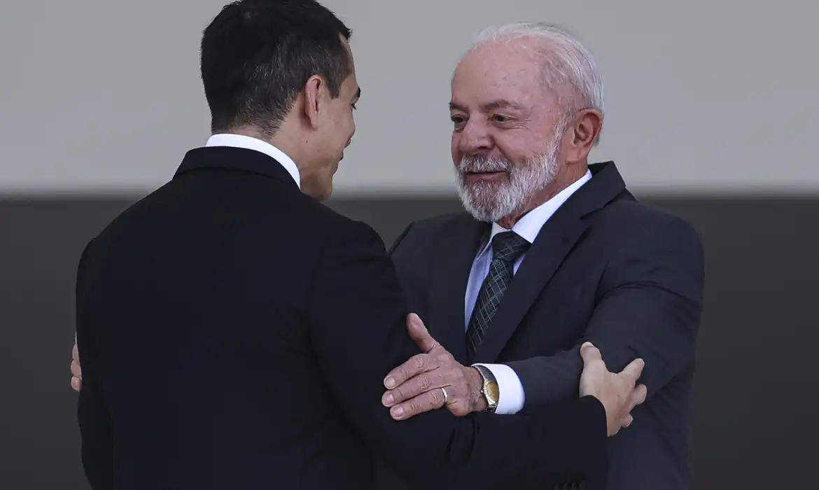 Brasília (DF), 18/08/2025 - O presidente Luiz Inácio Lula da Silva recebe o presidente do Equador, Daniel Noboa, no Palácio do Planalto. Foto: Marcelo Camargo/Agência Brasil